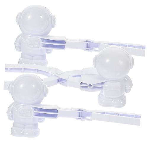 BRIGHTFUFU Adorable Snowman Maker 3pcs Plastic Clip Toys Boys and Girls Toys Snow Outdoor Tool Kit Random