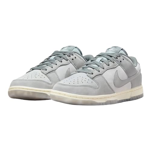 Image of Nike Men's Dunk Low Sneakers