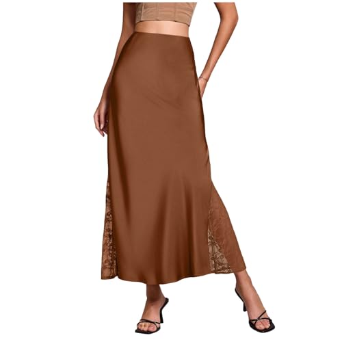 Jupe en satin taille haute pour camoufler les rondeurs avec style