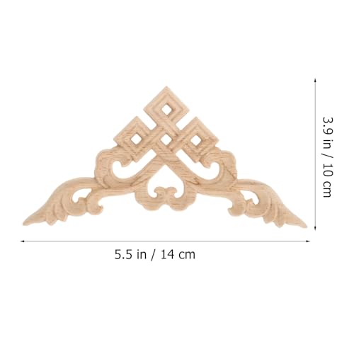 Apliques de madera tallada delicados para decorar ventanas de salón 3