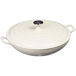 Amazon Basics Enameled Cast Iron Covered Oval Casserole Skillet, 3.3-Quart, White