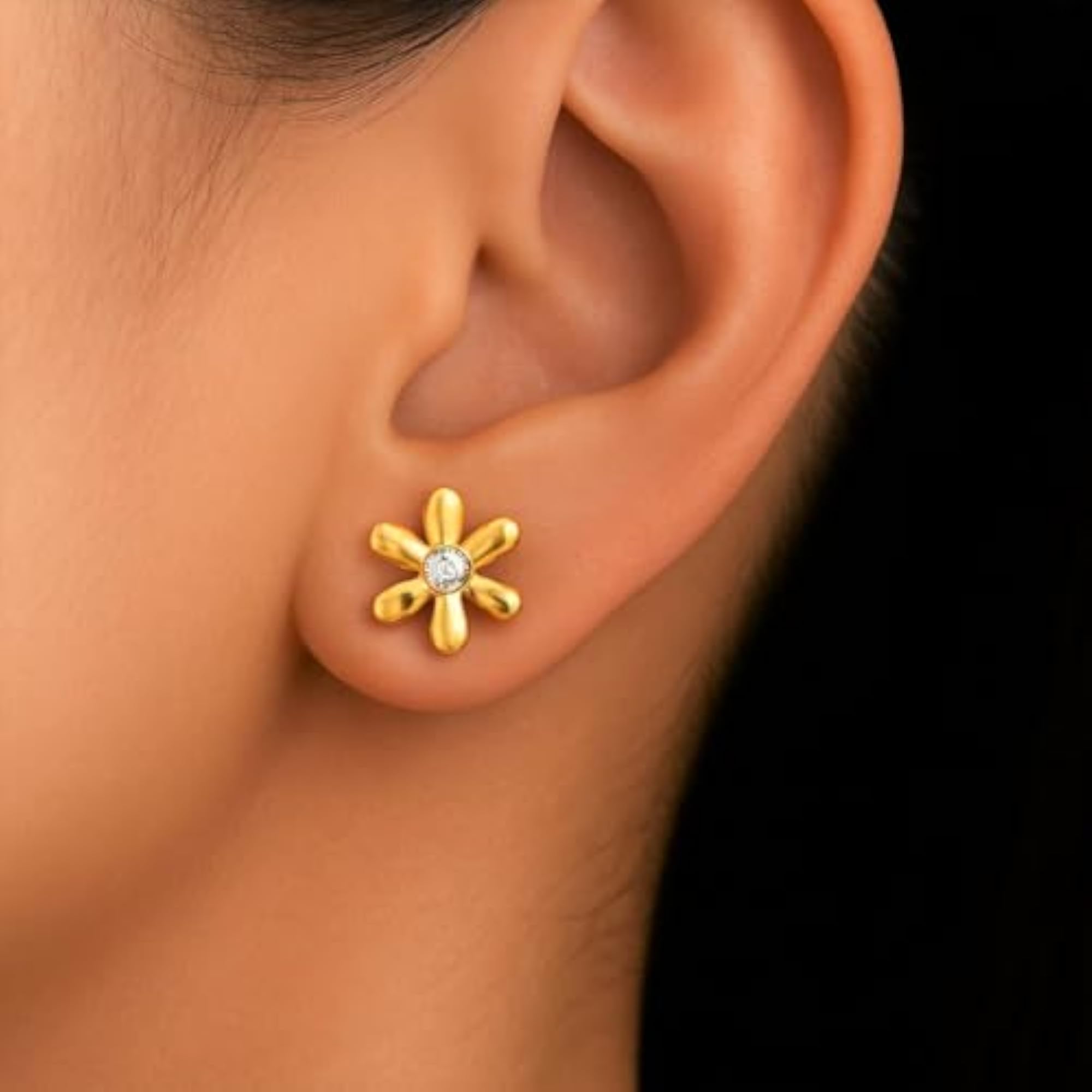 Women's 24Kt Gold Plated 925 Sterling Silver Flower Stud Earrings