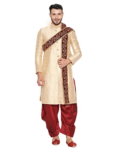 Image of DUPATTA BAZAAR Men's Maroon Embroidered Velvet Stole - Dupatta, Free Size