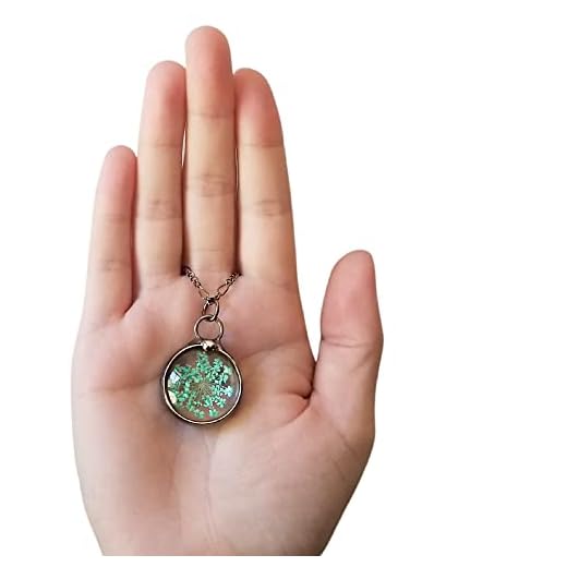 Bayou Glass Arts Handmade Teal Queen Anne's Lace Necklace for Women Real Pressed Flowers in Glass Pendant Artisan Crafted Natural Wildflower Jewelry Gift for Girlfriend Bride Wife Mom 22 inch Chain