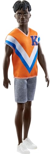Muñeco Ken Fashionistas con cabello negro y ropa deportiva miniatura 5