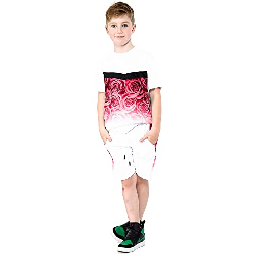 Camiseta y shorts en contraste de color rojo degradado con un moderno diseño de rosas