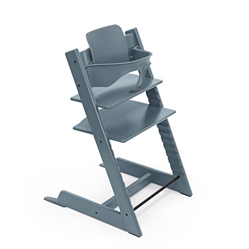 Tripp Trapp Hochstuhl von Stokke mit Baby Set, Fjord Blue aus Buchenholz - Verstellbarer, anpassbarer Stuhl für Kleinkinder, Kinder & Erwachsene