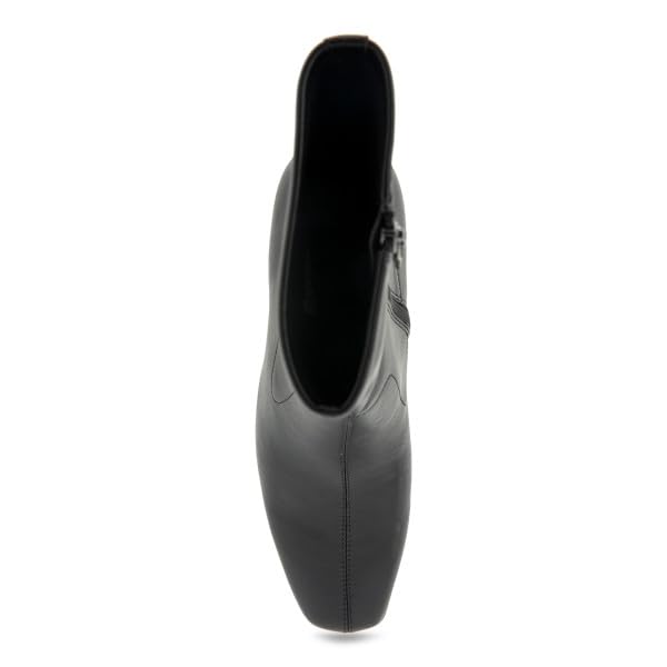 Image of Aerosoles Women's Cinnamon Boots