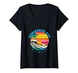 Profitez d'un peu de soleil avec style avec notre équipement de plage rétro sur le thème des années 80. Un design vintage coloré pour les hommes, les femmes et les enfants qui aiment le surf, le paddle, le kayak ou se détendre en vacances dans le Baie du fer à cheval aux Bermudes.