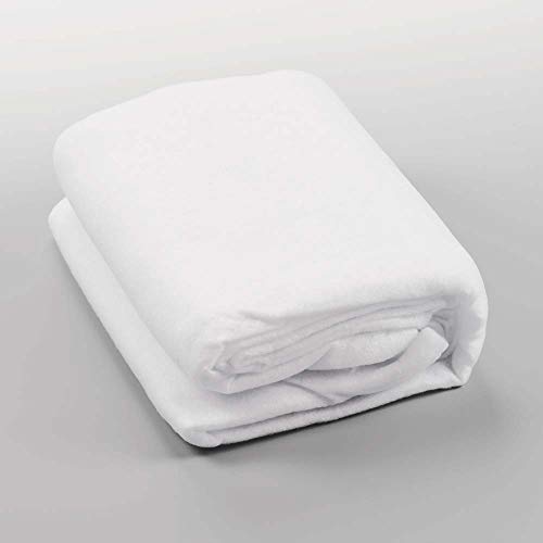 Baker Ross AX569 Manta De Nieve Falsa - 2.4 m x 90 cm, Nieve Artificial Para Exhibiciones Navideñas, Alfombras De Nieve, Faldas De Árboles De Navidad, Grutas De Santa O Escaparates