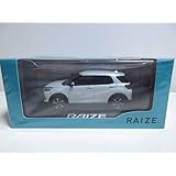 1/30 トヨタ 新型ライズ RAIZE ダイハツ ロッキー OEM カラーサンプル ミニカー シャイニングホワイトパール