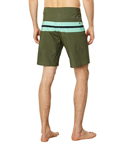 Billabong Momentum Airlite 19" Boardshorts2