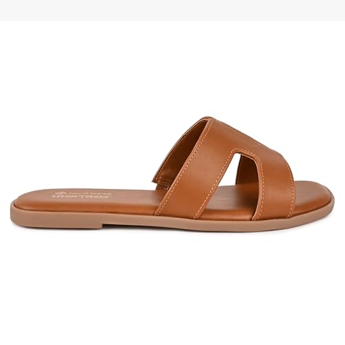 Image of Call It Spring Women's White Flat sandals