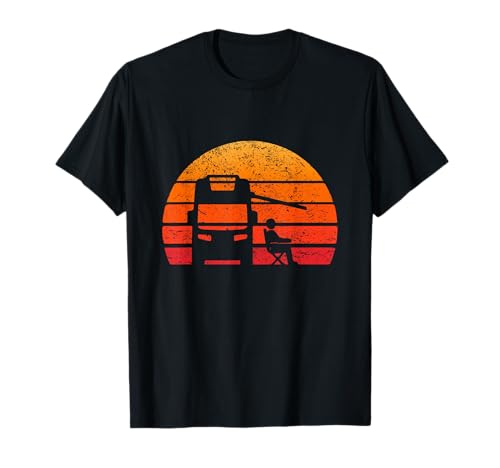 Retro Sunset RV Camper Outfit Vintage Motorhome T-Shirt