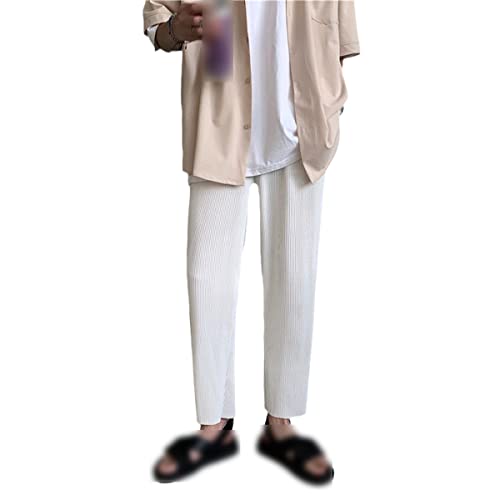 Pantalon plissé homme en soie glacée pour un look décontracté chic