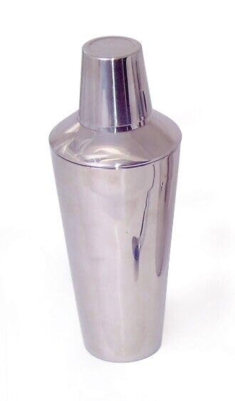 Premium 3 Piece Stainless Steel Cocktail Shaker Set with Built-in Strainer, 28 oz (795ml) – Professional Mixology Bartender Kit for Home Bar, Leak-Proof, Dishwasher Safe, Durable Barware