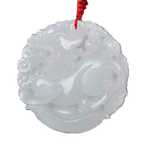 Collier de pendentif jade white au quotidien pour un style zen