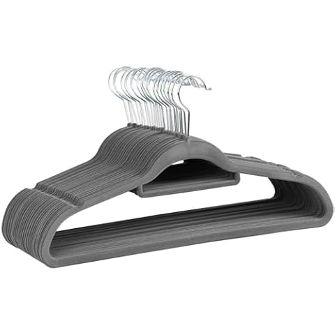 Yaheetech Velvet Hangers with Tie Bar Cover