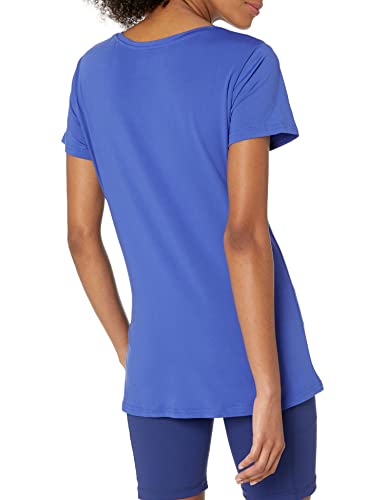 Image of Amazon Essentials Women's Active Quick Dry Tech Stretch Short-Sleeve V-Neck T-Shirt (Available in Plus Size), Pack of 2