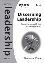Paperback Discerning Leadership: Cooperating with the Go-Between God Book