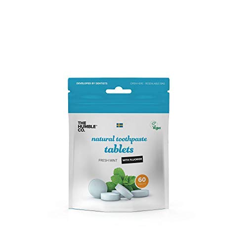 The Humble Co. Zahnbürstentabletten mit Fluorid (1 x 60 Stücke) | Frische Minze | Plastik frei, Umweltfreundlich, Vegan, Zuckerfrei, von Zahnärzten empfohlen - Verhindert Mundgeruch, Karies, Plaque