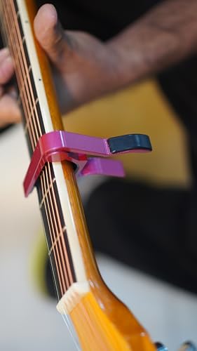 Image of Bajaao Metal Capo For Guitar, Ukulele, Mandolin & Banjo - Pink