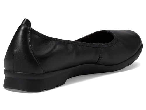 Image of Clarks Womens Jenette EaseBallet Flat