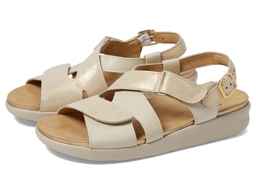 SAS Huggy Adjustable Comfort Sandal Soft Gold 8.5 W - Wide (C)