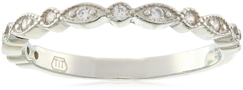 Bague Beneto cristaux éclatants design raffiné et finitions soignées en taille 56