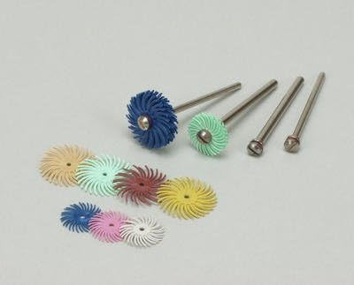 3M Scotch-Brite Ceramic RB-ZB Radial Bristle Brush - P220 Grade - 1/16 in Center Hole - 9/16 in OD & 35000 Max RPM - 27615 [PRICE is per DISC]
