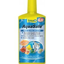 Tetra Aquasafe 500 ml évite le stress des poissons lors du changement d'eau