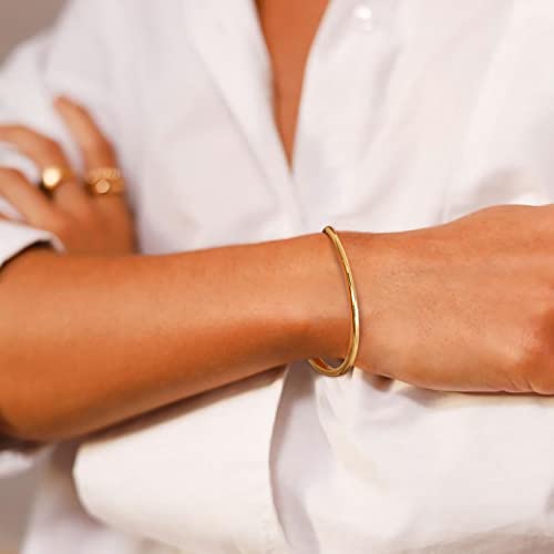 Woworama Gold Cuff Bracelets For Women 18K Gold Plated Teardrop Chunky Open Cuff Bangle Bracelets Simple Polished Gold Wrist Cuffs Bracelet Fashion Jewelry Gifts #TOP2
