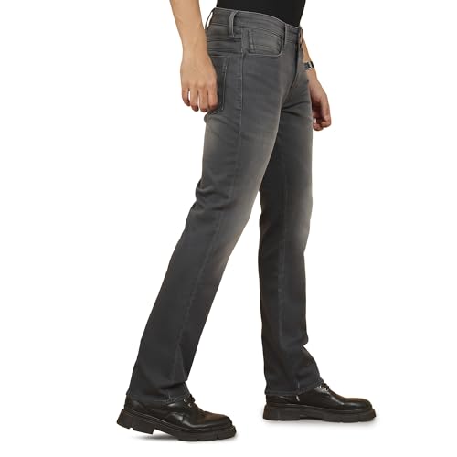 Image of Wrangler Men's Millard Straight Fit Mid-Rise Jeans
