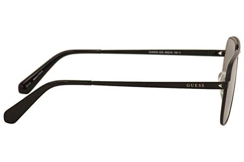 GUESS Men's Classic ND Sunglasses3