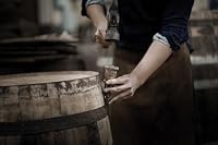 Bushmills 10 Years Old Single Malt Irish Whiskey | Dreifach destillierter 100% Malt Whisky | 40% vol | 0,7l – Ansicht 8