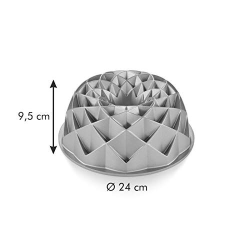 Tescoma-Tall-bundtform-pan-DELICIA-o-24-cm-diamond-623145