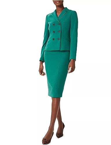 Costume deux pièces femme parfait pour rayonner lors de vos réunions de bureau
