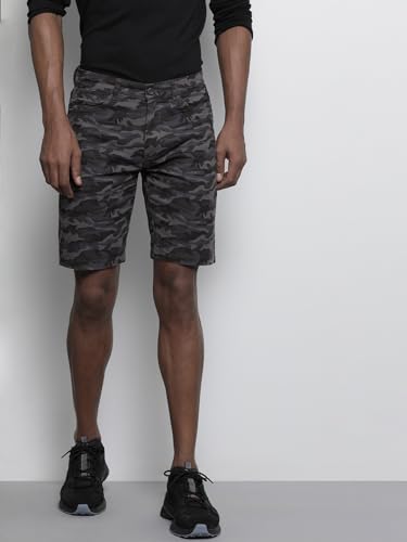 Image of The Indian Garage Co Men Slim Fit Solid Mid-Rise Chino Shorts