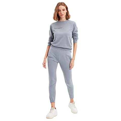 Trendyol Gray Organic Cotton Jogger Tracksuits Pantalones de chándal para mujer Cover