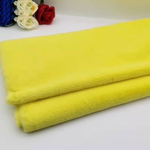 Tissu fausse fourrure 11mm pour personnaliser vos vêtements et gilets