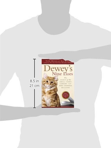 Dewey's Nine Lives: The Legacy of the Small-Town Library Cat Who Inspired Millions - Image 2