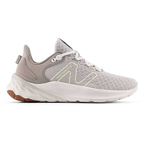 Image of New Balance Women's Fresh Foam Roav V2 Sneaker