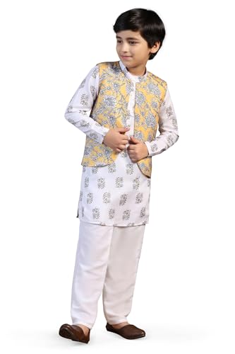 Image of Fashion Dream Boy's Cotton Blend Printed Kurta Pyjama And Jacket Set|Kurta And Payjama Set