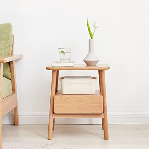Petite table à thé en bois pour optimiser l'espace d'un canapé ou chevet de lit
