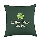 La Fheile Padraig Sona Duit Happy St Patricks Day as Gaeilge Throw Pillow