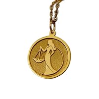 Collar de plata de ley 925 de 22 mm | Cadena de 45 cm | Colgante de la Dama de la Justicia: joya simbólica del poder femenino | Para abogada o para ella | Amuleto legal | Baño de oro | L_01623