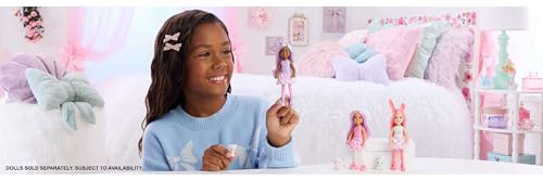 Muñeca Barbie Chelsea Cutie Reveal con accesorios y 6 sorpresas miniatura 2