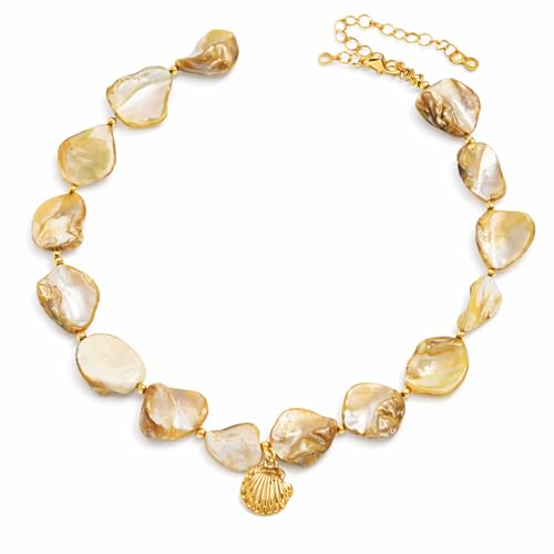 Yumikoo Chunky Shell Necklace for Women, Beach Statement Necklace with Gold Seashell Pendant, Summer Beaded Choker, Beachy Vacation Jewelry, Shell Necklaces for Women