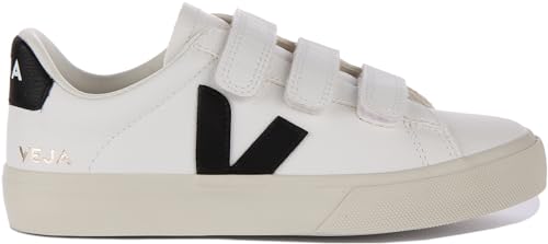 Veja Women's Recife Logo Sneakers2