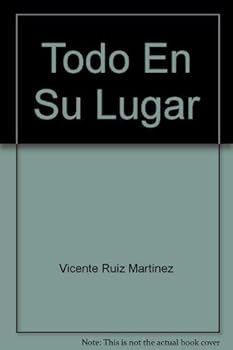 Paperback Todo En Su Lugar Book